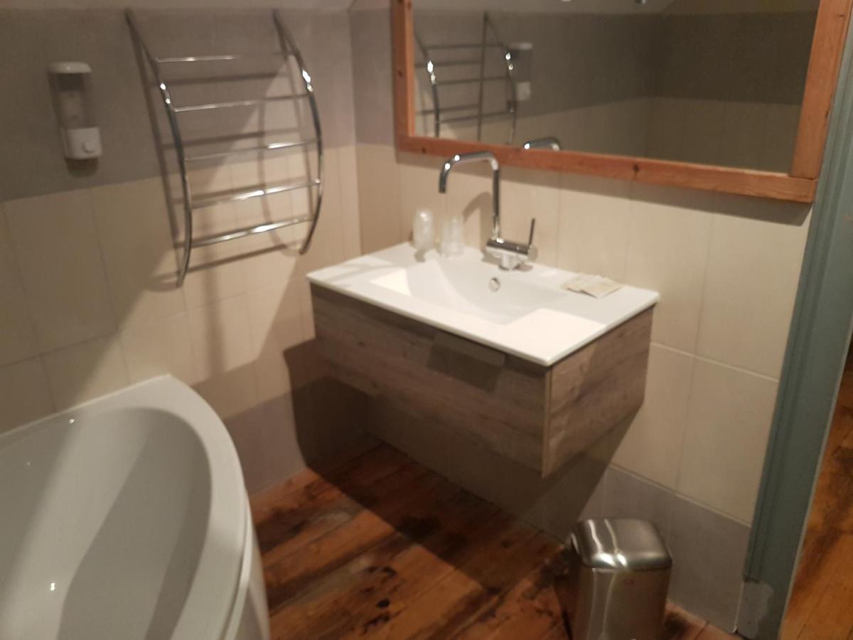 Bed and Breakfast Le Betrot Estissac Екстер'єр фото